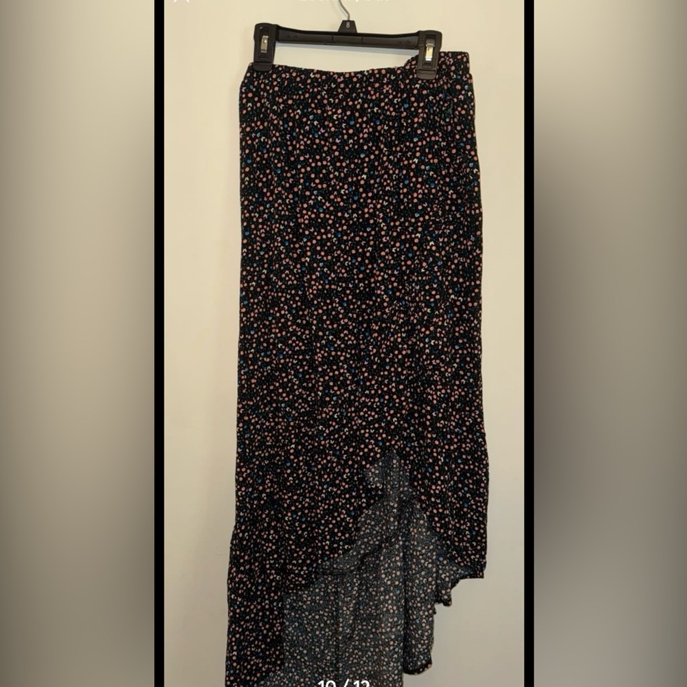 Three Floral Maxi Skirts - - Picture 10 of 12